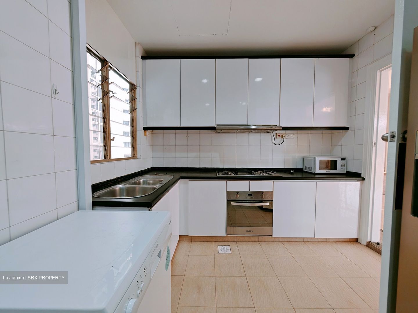 Leonie Condotel (D9), Condominium #484589981
